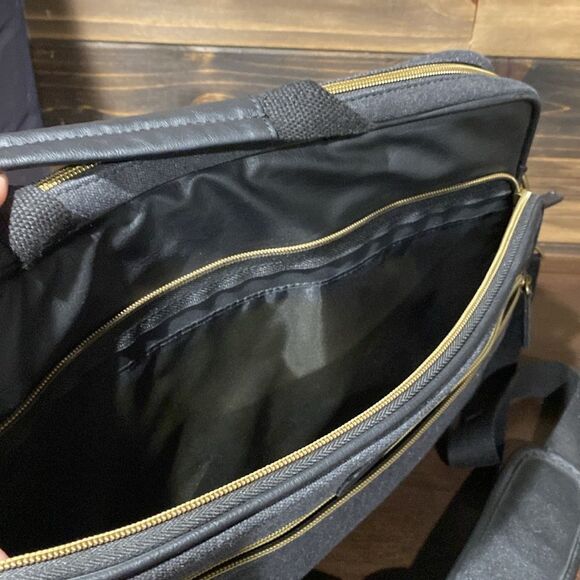 Eddie Bauer Charcoal Laptop Ipad Travel Business Bag - Picture 7 of 11